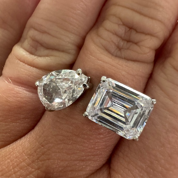 Two Stone Ring - Picture 2 of 3